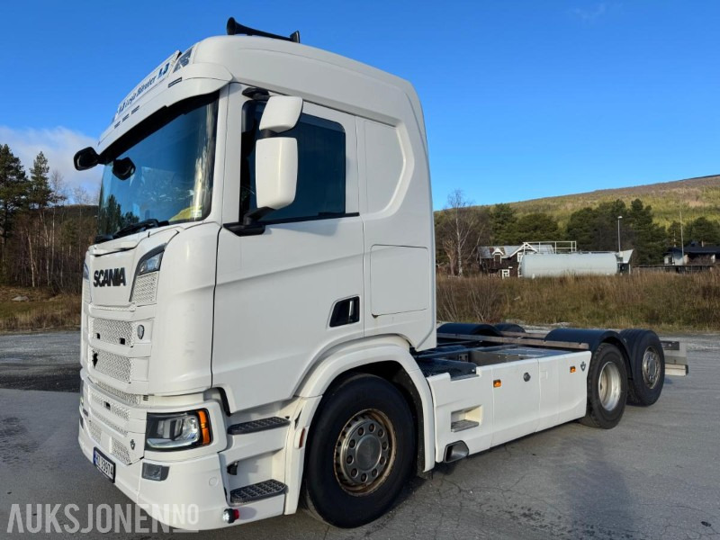 2020 Scania R580 CHASSIS, V8, EURO 6, SVING AKSEL 3, DIESELVARMER, - Cab chassis truck: picture 1 2020 Scania R580 CHASSIS, V8, EURO 6, SVING AKSEL 3, DIESELVARMER, - Cab chassis truck: picture 1