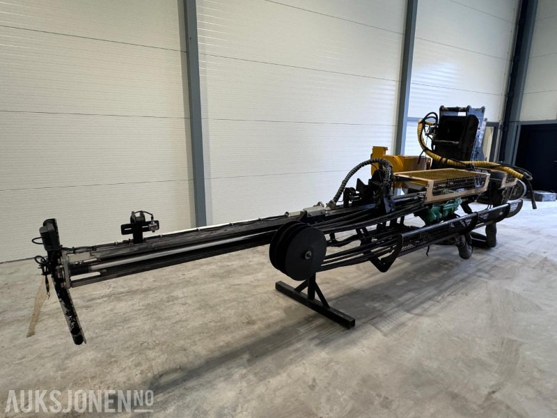 2020 Stone Power SD32 Boretårn for gravemaskin - Montabert HC50 hammer - Med fjernstyring - Drilling rig: picture 4 2020 Stone Power SD32 Boretårn for gravemaskin - Montabert HC50 hammer - Med fjernstyring - Drilling rig: picture 4