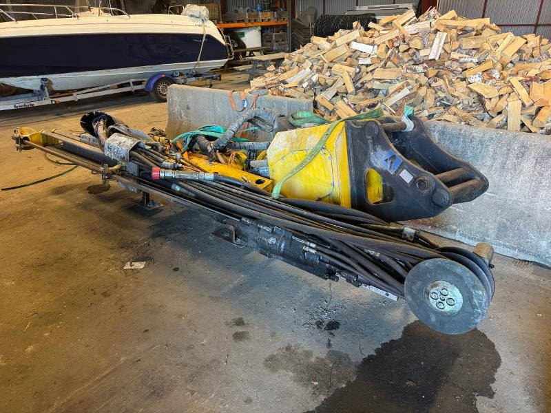 2022 Boretårn for gravemaskin – Kombifeste S60/S70 – Med COP 2238HD+ borhammer - Drilling rig: picture 1 2022 Boretårn for gravemaskin – Kombifeste S60/S70 – Med COP 2238HD+ borhammer - Drilling rig: picture 1