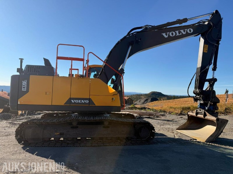 Excavator 2022 Volvo EC220EL BELTEGRAVER ROTOTILT SERVICEHISTORIKK: picture 6