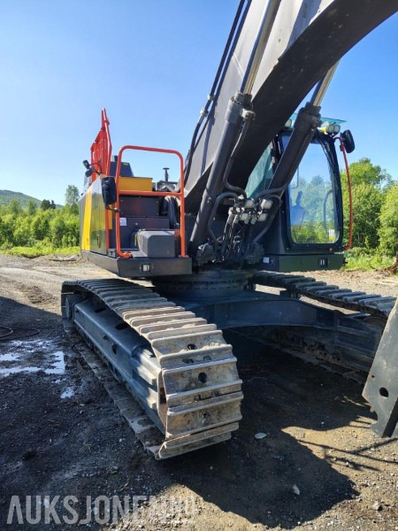 Excavator 2022 Volvo EC350EL beltegraver med webasto tansskuffe og Soosan pigghammer: picture 12