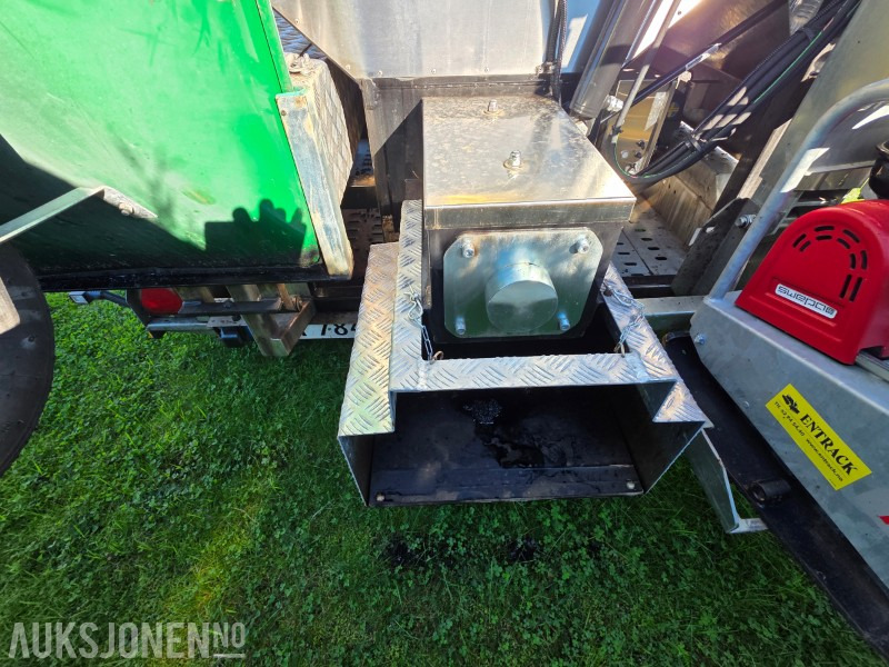 Construction equipment 2024 Brian James Trailers A-Type asfalthenger med 2021 Svepac F 90A vibroplate 2.9kW, 2022 Honda EU22i strømaggregat og utstyr: picture 7