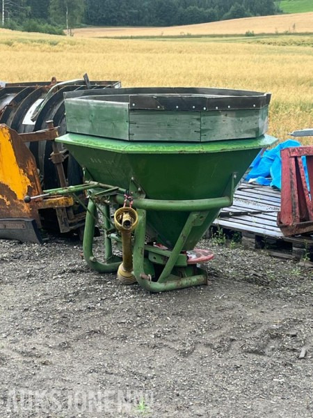 1990 Amazone Za-e 402 - Agricultural machinery: picture 2 1990 Amazone Za-e 402 - Agricultural machinery: picture 2