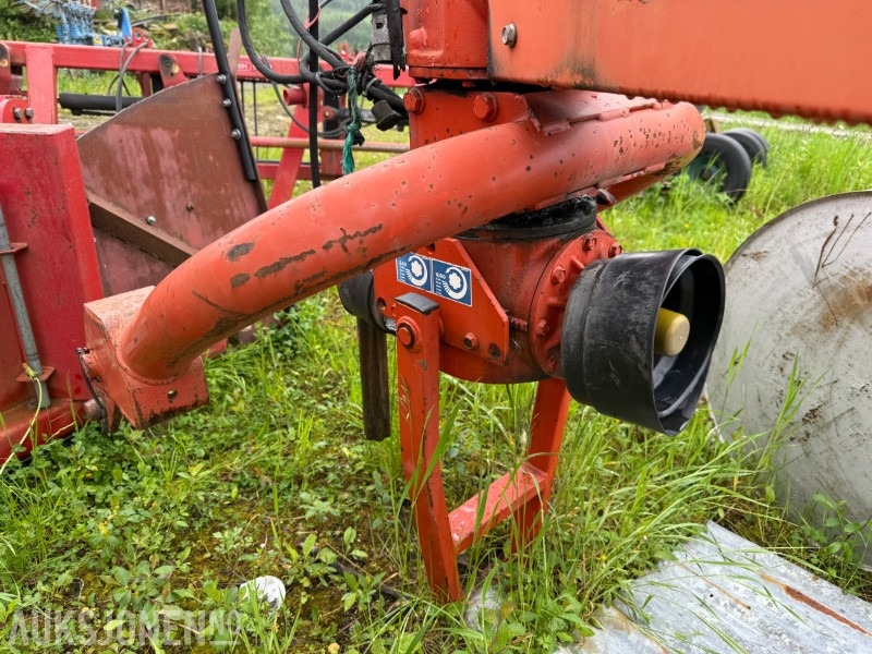 1998 Kuhn FC300G slåmaskin - rep objekt - Agricultural machinery: picture 5 1998 Kuhn FC300G slåmaskin - rep objekt - Agricultural machinery: picture 5