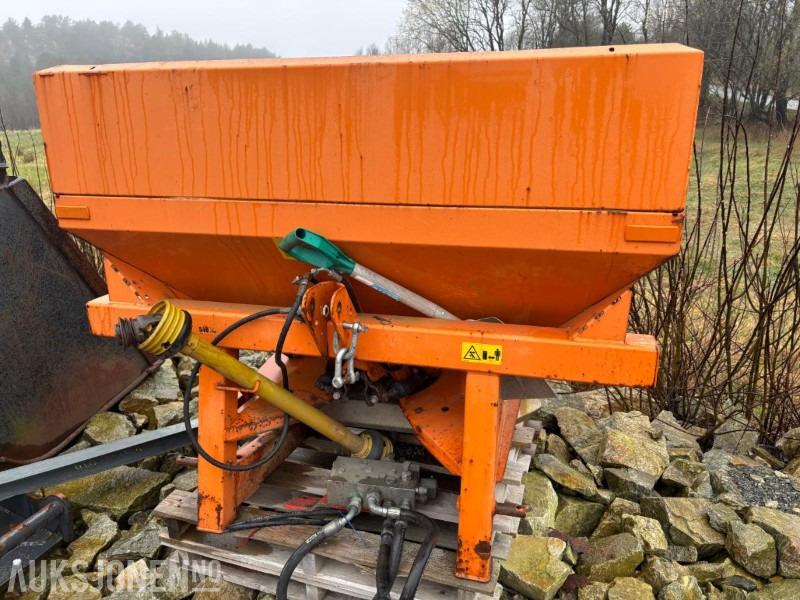 2001 Amazonen ZA-XS. Strøkasse - Agricultural machinery: picture 2 2001 Amazonen ZA-XS. Strøkasse - Agricultural machinery: picture 2