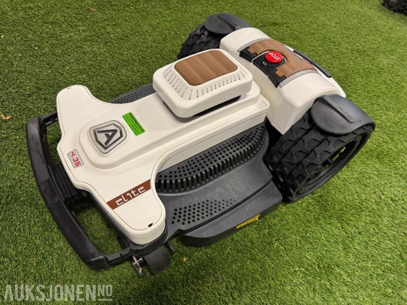 2023 Ambrogio 4.36 Ultra Elite Premium - Robotgressklipper - Agricultural machinery: picture 1 2023 Ambrogio 4.36 Ultra Elite Premium - Robotgressklipper - Agricultural machinery: picture 1