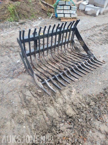 Ålø Steingrip - Agricultural machinery: picture 1 Ålø Steingrip - Agricultural machinery: picture 1