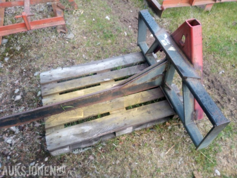 Agricultural machinery Ålø rundballesplitter: picture 1