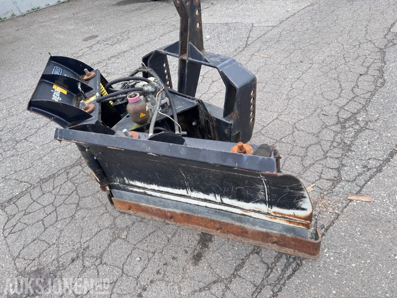 Schmidt VP240 V-plog - Agricultural machinery: picture 3 Schmidt VP240 V-plog - Agricultural machinery: picture 3