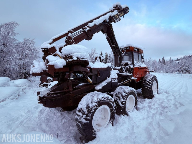 Valmet 992 Hogstmaskin - Ca. 21.000 timer - Agricultural machinery: picture 2 Valmet 992 Hogstmaskin - Ca. 21.000 timer - Agricultural machinery: picture 2