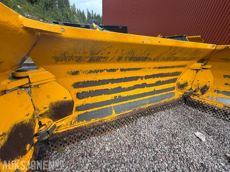 2006 Gjerstad klappskjær med stort BM feste - Attachment for Construction machinery: picture 5 2006 Gjerstad klappskjær med stort BM feste - Attachment for Construction machinery: picture 5
