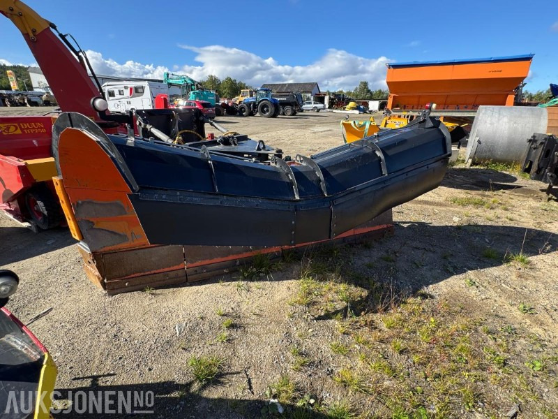 2011 Tellefsdal K70 Skjær - Attachment for Construction machinery: picture 1 2011 Tellefsdal K70 Skjær - Attachment for Construction machinery: picture 1