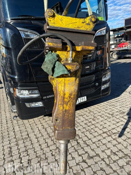 2014 Atlas Copco SB202 pigghammer - rep.objekt. - Attachment for Construction machinery: picture 4 2014 Atlas Copco SB202 pigghammer - rep.objekt. - Attachment for Construction machinery: picture 4