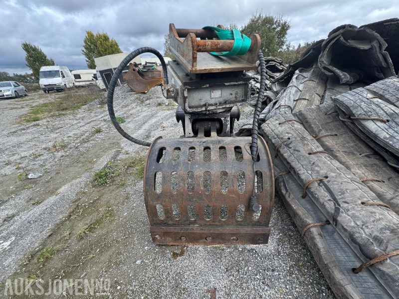 2016  Pladdet PRG3-500-EX Rive- og sorteringsgrip med rotasjon – S70 feste - Attachment for Construction machinery: picture 2 2016  Pladdet PRG3-500-EX Rive- og sorteringsgrip med rotasjon – S70 feste - Attachment for Construction machinery: picture 2