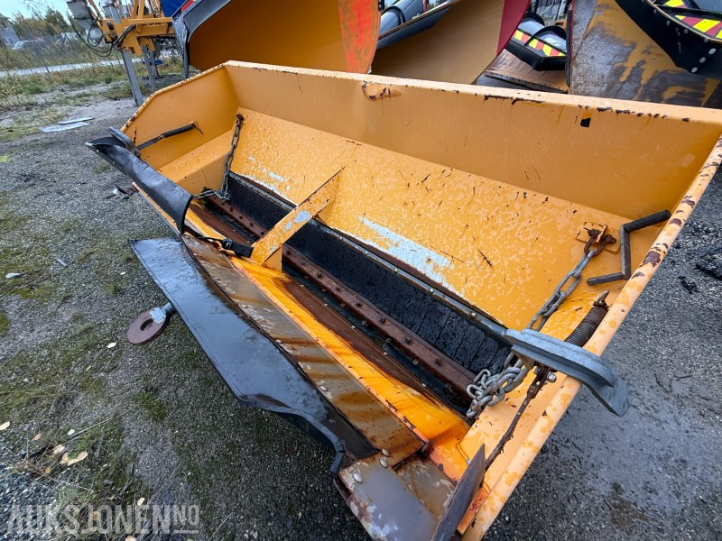 2017 Epoke TKB 12-280 Etterhengende spreder - Attachment for Construction machinery: picture 2 2017 Epoke TKB 12-280 Etterhengende spreder - Attachment for Construction machinery: picture 2