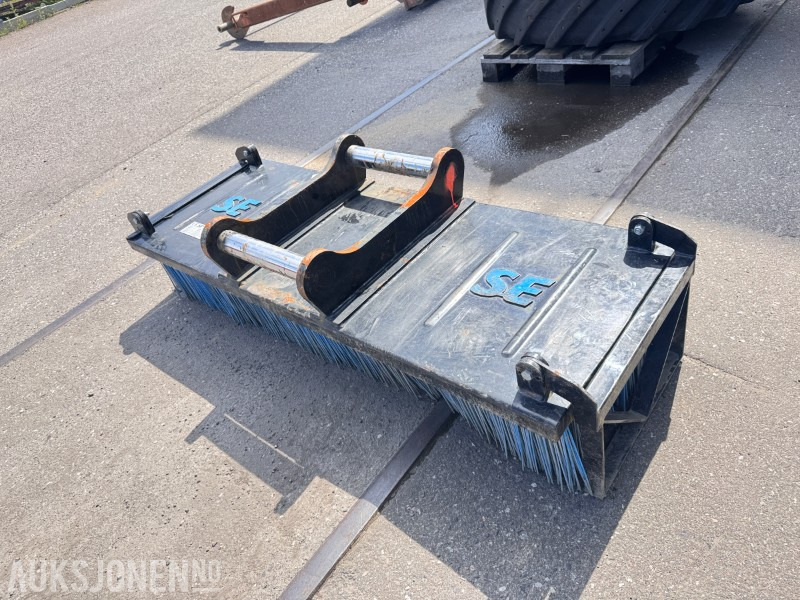 2024 SE Equipment feiekost med S60-feste - Attachment for Construction machinery: picture 4 2024 SE Equipment feiekost med S60-feste - Attachment for Construction machinery: picture 4