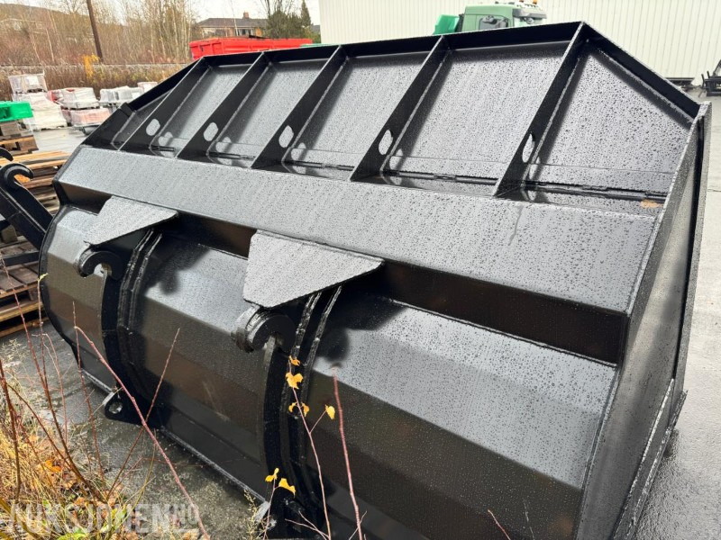 2025 Hjullasterskuffe med BM feste og utskiftbar kniv - Attachment for Construction machinery: picture 4 2025 Hjullasterskuffe med BM feste og utskiftbar kniv - Attachment for Construction machinery: picture 4