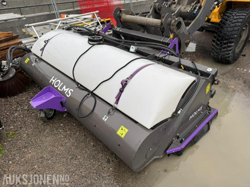 Attachment for Construction machinery Holms PL-2,5 | 250cm feiemaskin / kost med BM-feste, fjernstyring, sidebørste, vanntåke, lite brukt!: picture 1