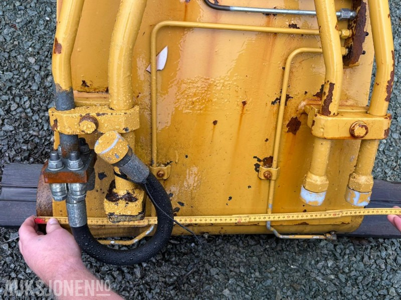 LANGBOM TIL CAT MED SKUFFE - Attachment for Construction machinery: picture 5 LANGBOM TIL CAT MED SKUFFE - Attachment for Construction machinery: picture 5