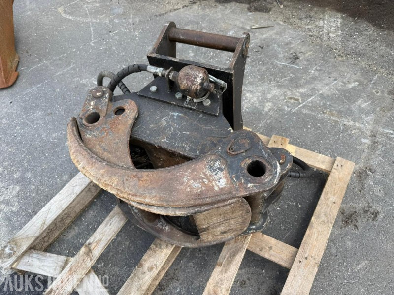 Tømmerklo med S50 Feste - Attachment for Construction machinery: picture 4 Tømmerklo med S50 Feste - Attachment for Construction machinery: picture 4