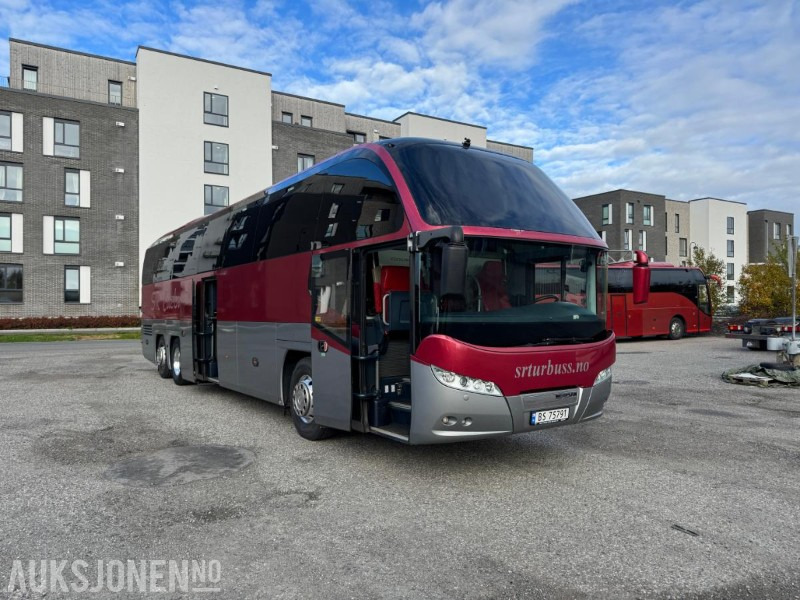 2013 MAN NEOPLAN Cityliner EEV - 53 seter - 615222km -turbuss - Bus: picture 2 2013 MAN NEOPLAN Cityliner EEV - 53 seter - 615222km -turbuss - Bus: picture 2