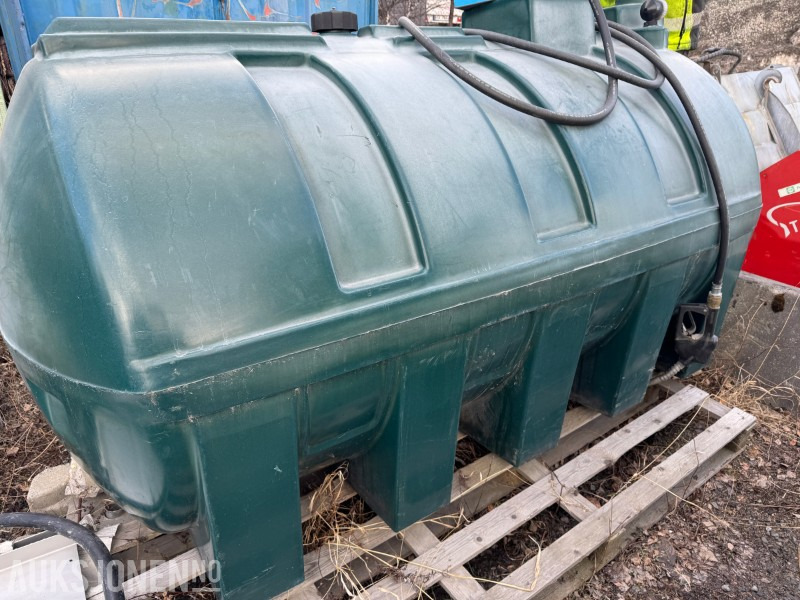Dieseltank 2500 liter med 230 volt pumpe - Construction equipment: picture 4 Dieseltank 2500 liter med 230 volt pumpe - Construction equipment: picture 4