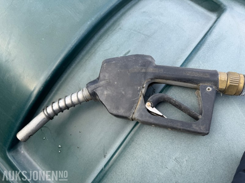 Dieseltank 2500 liter med 230 volt pumpe - Construction equipment: picture 5 Dieseltank 2500 liter med 230 volt pumpe - Construction equipment: picture 5