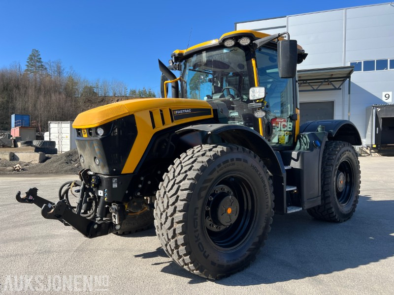 JCB 4220 Icon - spakstyring - lite timer, mye utstyr - Farm tractor: picture 1 JCB 4220 Icon - spakstyring - lite timer, mye utstyr - Farm tractor: picture 1