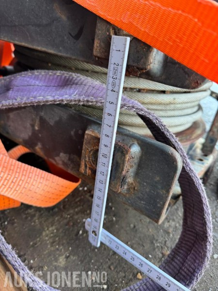 Kranbil Vinsj - ingen minstepris - Crane: picture 4 Kranbil Vinsj - ingen minstepris - Crane: picture 4