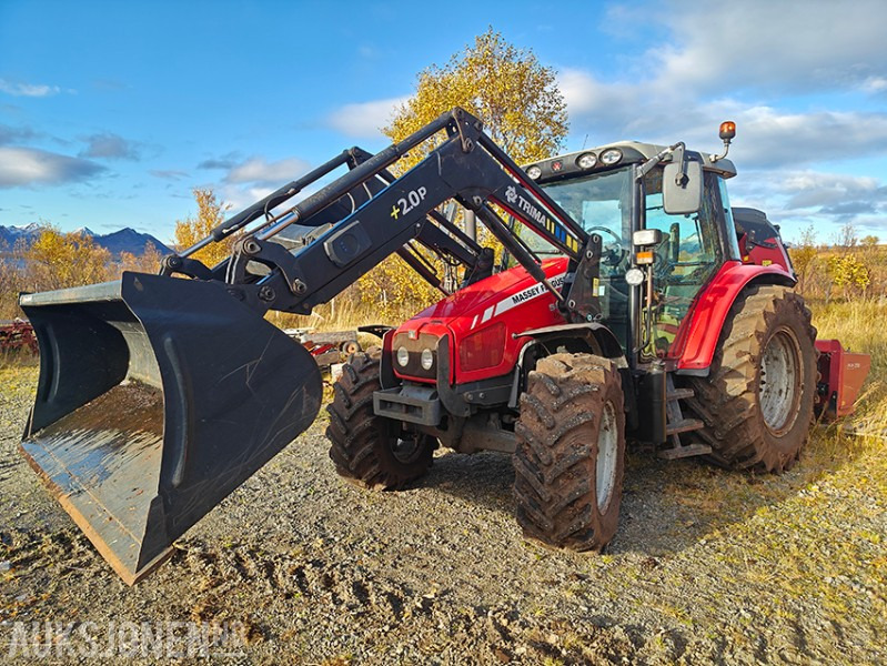 Farm tractor Massey Ferguson 5435 3400t  2009 m Frontlaster: picture 1