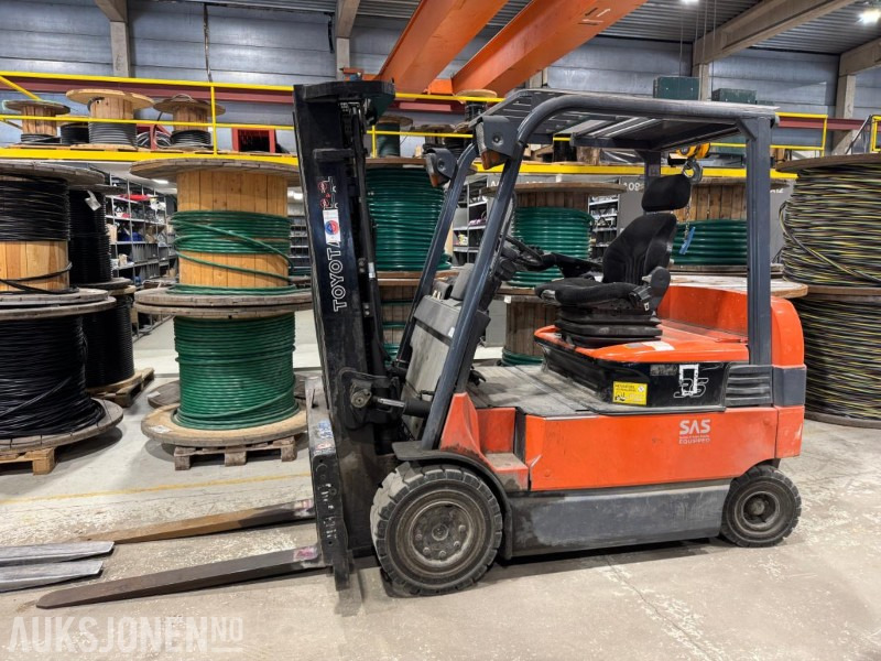 2007 Toyota batteritruck med 2820 kg løftekapasitet - Material handling equipment: picture 1 2007 Toyota batteritruck med 2820 kg løftekapasitet - Material handling equipment: picture 1