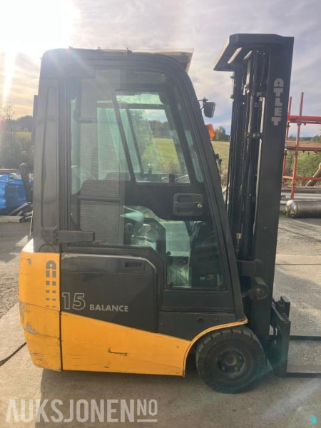 2011 Atlet ET-15 48V - Material handling equipment: picture 2 2011 Atlet ET-15 48V - Material handling equipment: picture 2