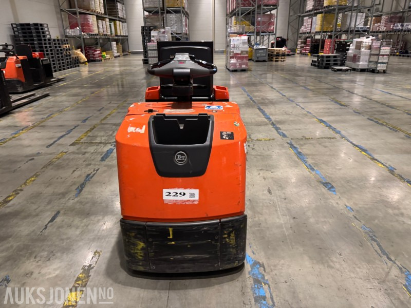 2013 BT OSE250P – Plukktruck 2.5 tonn – Hevbar førerplass - Material handling equipment: picture 4 2013 BT OSE250P – Plukktruck 2.5 tonn – Hevbar førerplass - Material handling equipment: picture 4