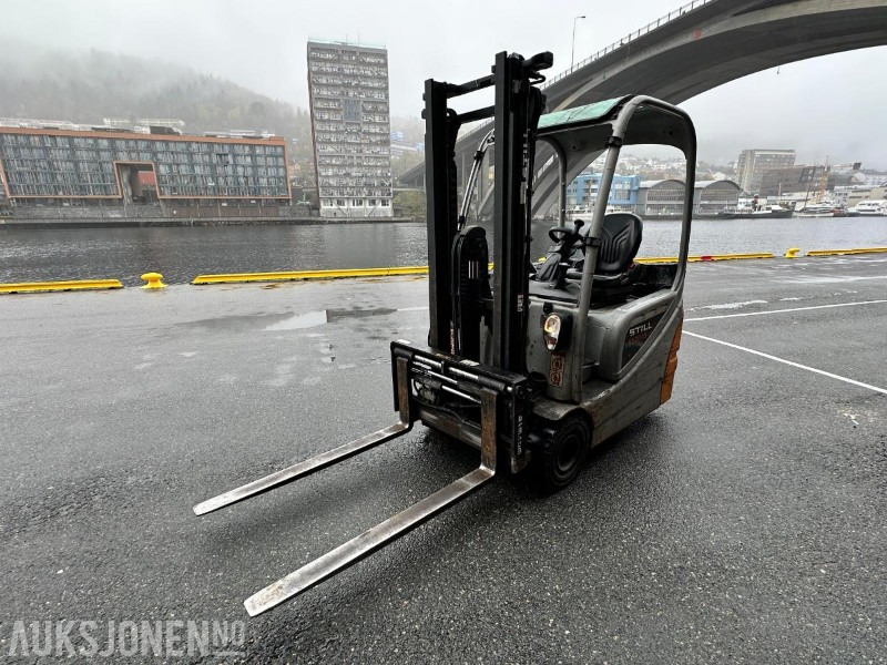 2013 Still RX20-15 Elektrisk gaffeltruck m/tilt/sideforskyvning/lader, 4731 timer - Material handling equipment: picture 1 2013 Still RX20-15 Elektrisk gaffeltruck m/tilt/sideforskyvning/lader, 4731 timer - Material handling equipment: picture 1