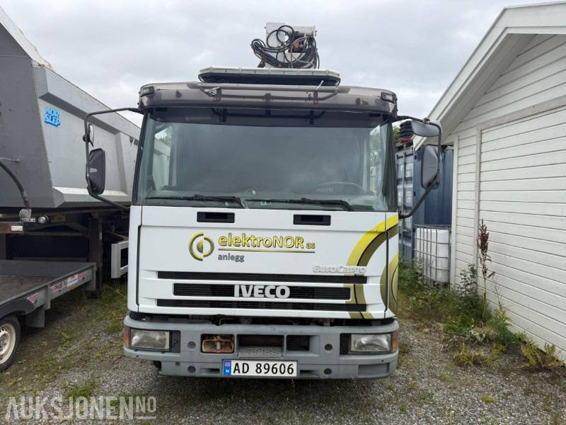 Iveco EuroCargo liftbil med kurv - 179 571 km - Webasto - Arbeidslys - Municipal/ Special vehicle: picture 2 Iveco EuroCargo liftbil med kurv - 179 571 km - Webasto - Arbeidslys - Municipal/ Special vehicle: picture 2