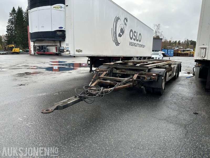 Nor Slep SL-28KT krok-/tipp-henger – 2011 – 28 tonn – EU til 11/2025 - Roll-off/ Skip trailer: picture 1 Nor Slep SL-28KT krok-/tipp-henger – 2011 – 28 tonn – EU til 11/2025 - Roll-off/ Skip trailer: picture 1