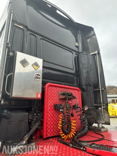 DAF XF 530 - Tractor unit: picture 5 DAF XF 530 - Tractor unit: picture 5