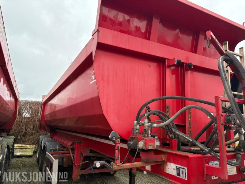 Lagendorf Tipp semei tralle - Trailer: picture 2 Lagendorf Tipp semei tralle - Trailer: picture 2