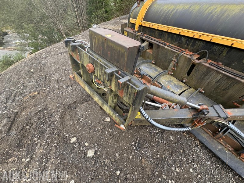 2012 Mahler M-Flexiway DT34FW snøplog med hydraulikksentral og slaps - Truck: picture 5 2012 Mahler M-Flexiway DT34FW snøplog med hydraulikksentral og slaps - Truck: picture 5