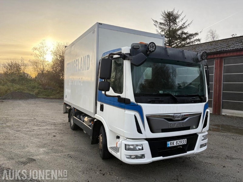 2013 MAN TGL 3 seter Euro6 4X2 skap m/varme og innredning - Truck: picture 3 2013 MAN TGL 3 seter Euro6 4X2 skap m/varme og innredning - Truck: picture 3