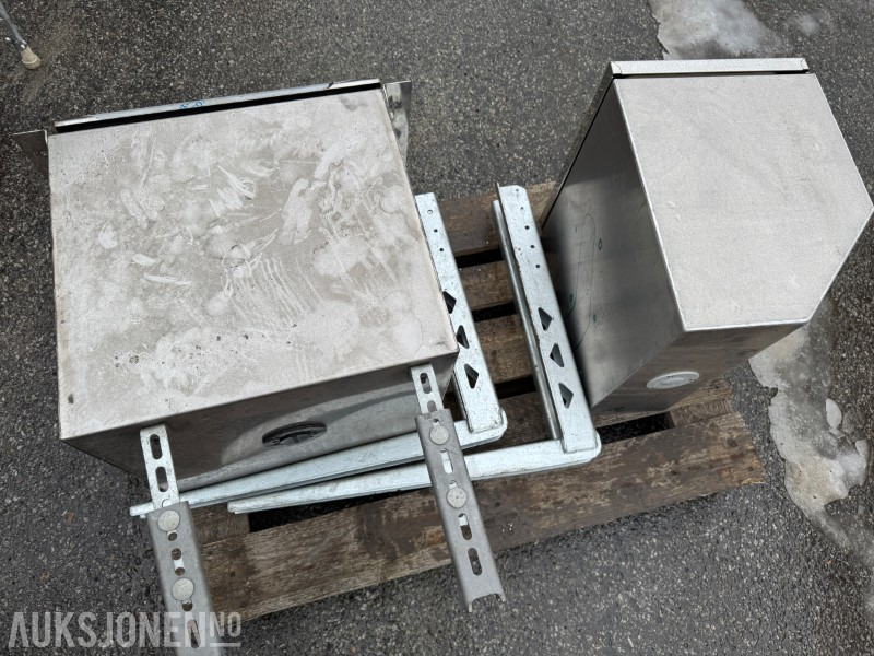 2025 2 stk verktøyskap i rustfritt stål - Truck: picture 4 2025 2 stk verktøyskap i rustfritt stål - Truck: picture 4