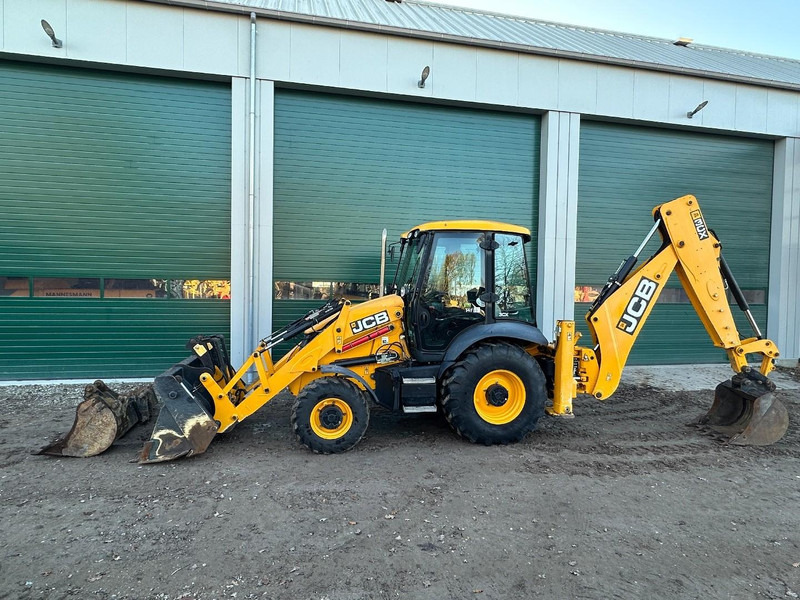 JCB 3CX 14 Excellent condition - LOW Hours - 3 digging buckets - Backhoe loader: picture 3 JCB 3CX 14 Excellent condition - LOW Hours - 3 digging buckets - Backhoe loader: picture 3