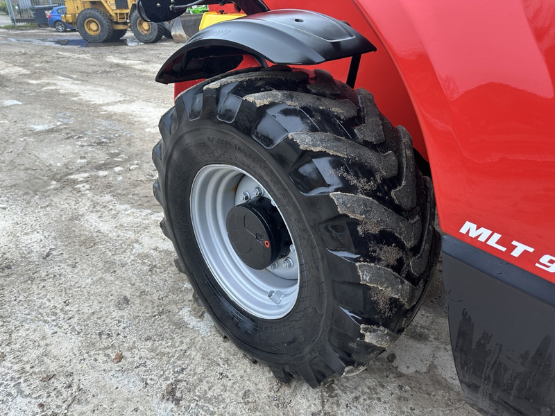 Telescopic handler Manitou MLT 961-145 V: picture 12