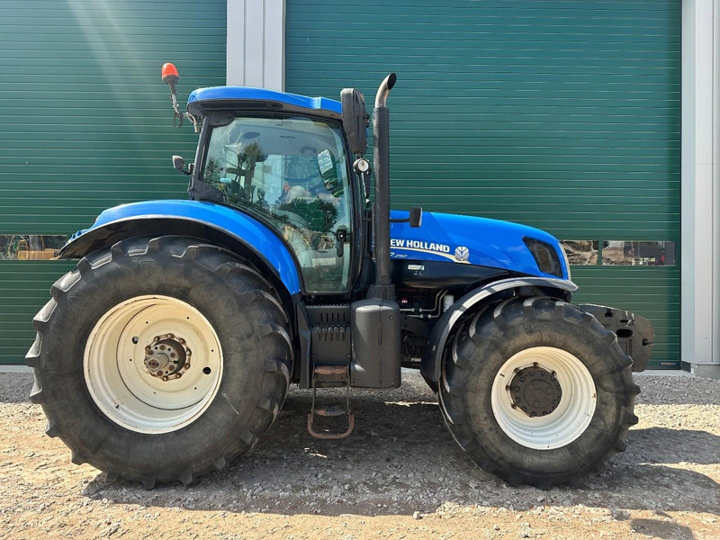 New Holland T7.250 Power Command - Farm tractor: picture 4 New Holland T7.250 Power Command - Farm tractor: picture 4