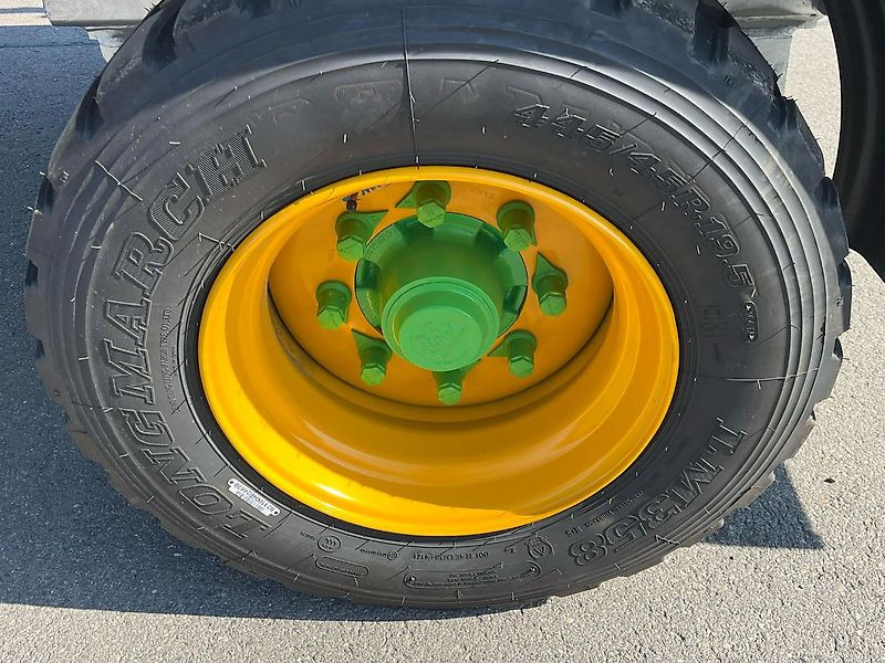 Joskin WAGO 8000 D14 - Farm trailer: picture 5 Joskin WAGO 8000 D14 - Farm trailer: picture 5