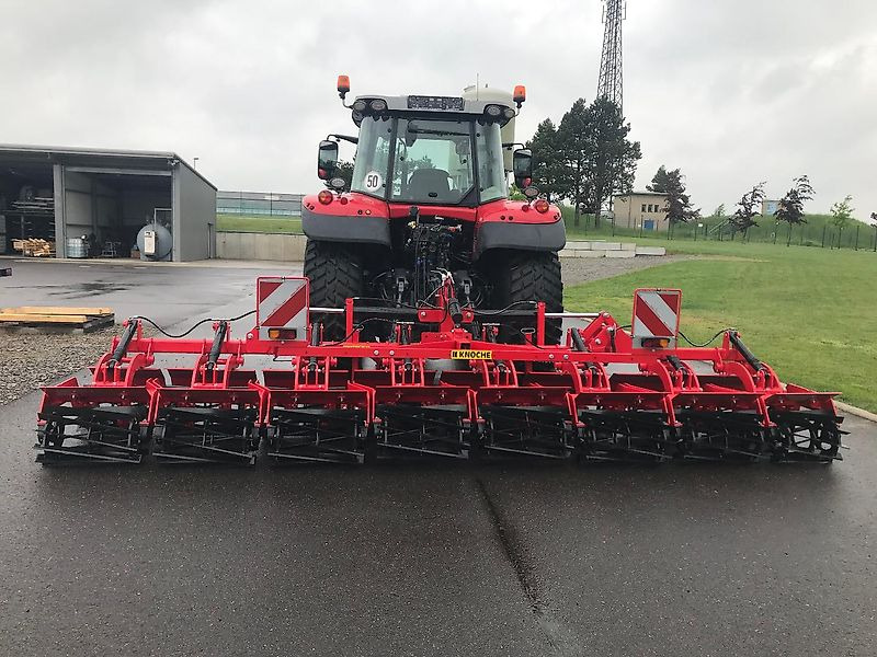 Knoche Speedmax 5,60m Restpflanzenzerkleinerer - Soil tillage equipment: picture 3 Knoche Speedmax 5,60m Restpflanzenzerkleinerer - Soil tillage equipment: picture 3