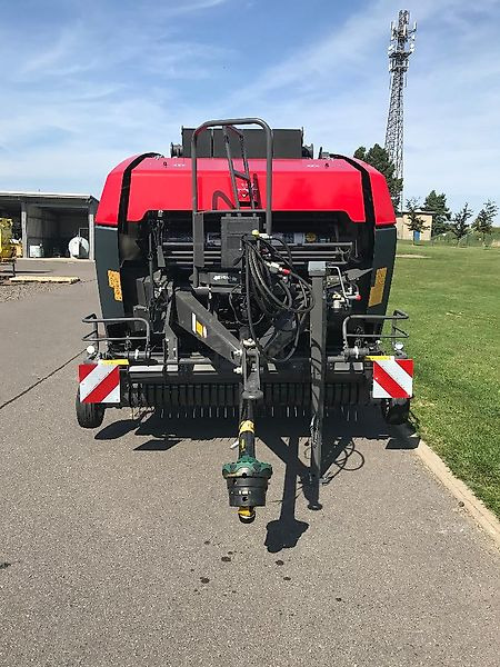 Massey Ferguson MF 4160 V Xtra / Lely - Round baler: picture 3 Massey Ferguson MF 4160 V Xtra / Lely - Round baler: picture 3