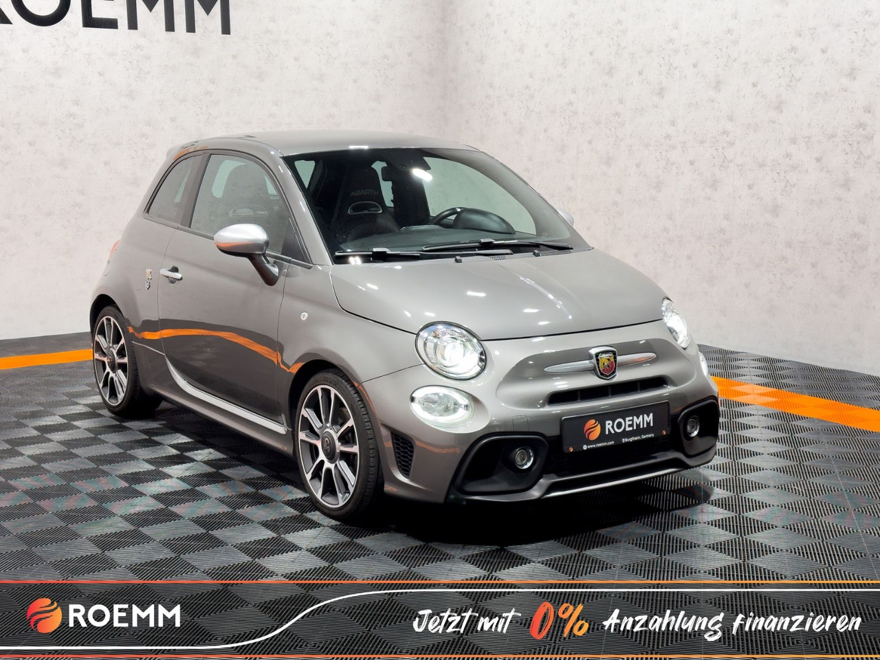 Abarth 595 Turismo*BEATS*NAVI*SPORT*GARANTIE* - Car: picture 4 Abarth 595 Turismo*BEATS*NAVI*SPORT*GARANTIE* - Car: picture 4