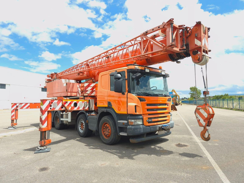 Tadano Faun HK40 Scania P380CB 8x4 - Mobile crane: picture 1 Tadano Faun HK40 Scania P380CB 8x4 - Mobile crane: picture 1