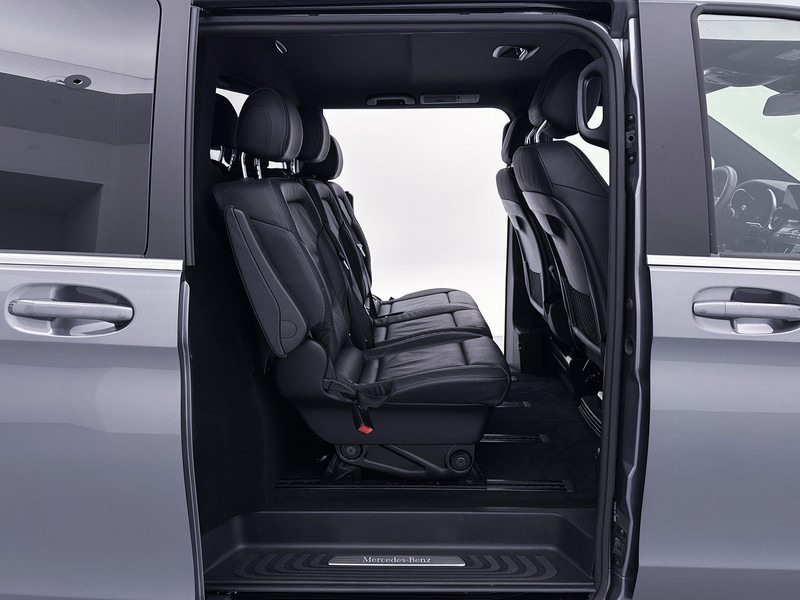 Small van, Combi van Mercedes-Benz V-Klasse 250d 4-MATIC Extra Lang BPM Vrij Direct Leverbaar LED AMG Styling: picture 16